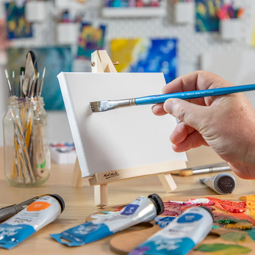 Mont Marte Easel & Canvas Small - Image 3