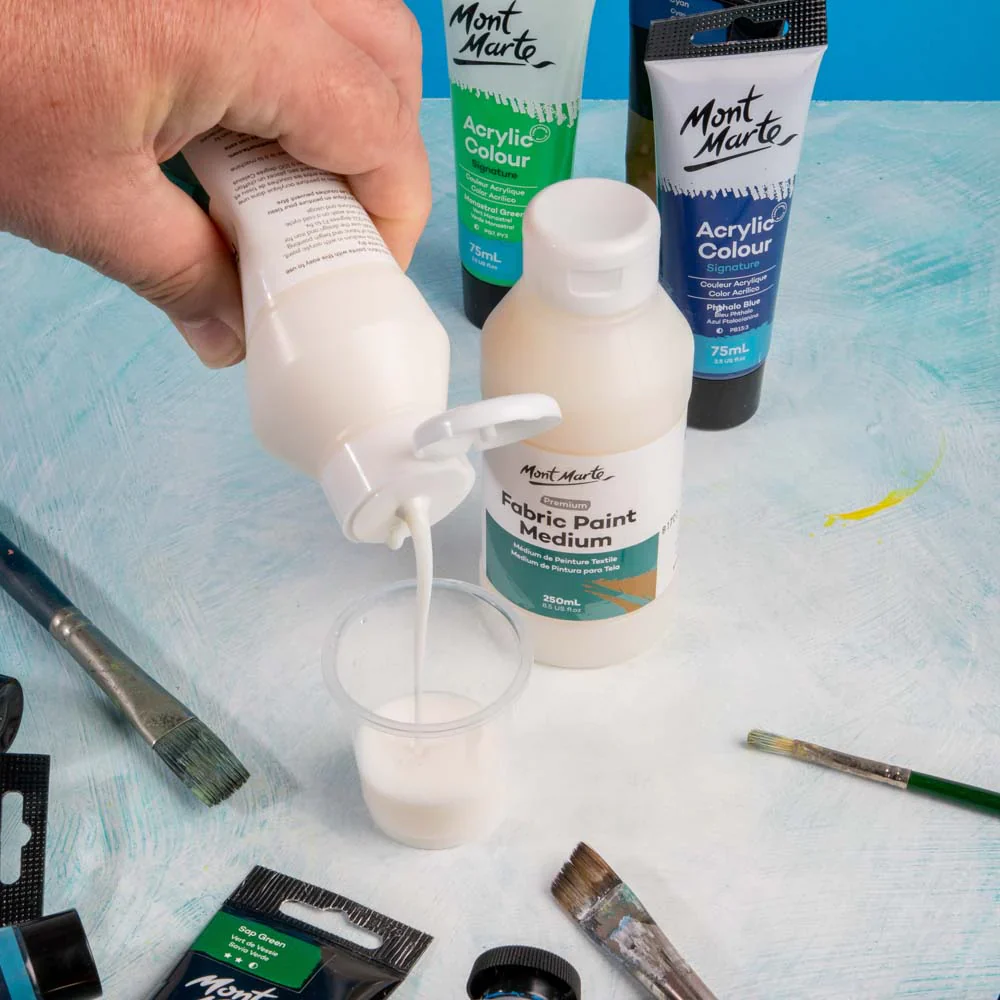 Mont Marte Fabric Paint Medium - Image 2