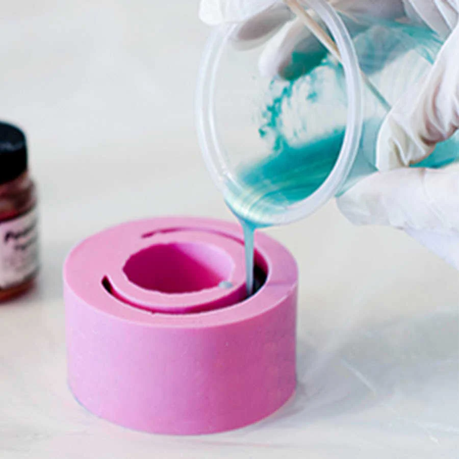 Pinkysil Fast Set Silicone - Image 4